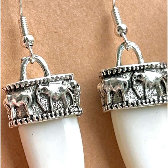 Ivory and silver Elephant tusk fashion earrings - Picture 2 of 3